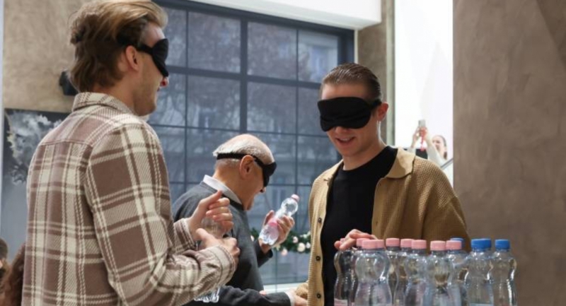 A Black Comedy című vígjátékot mutatják be a Thália Színházban