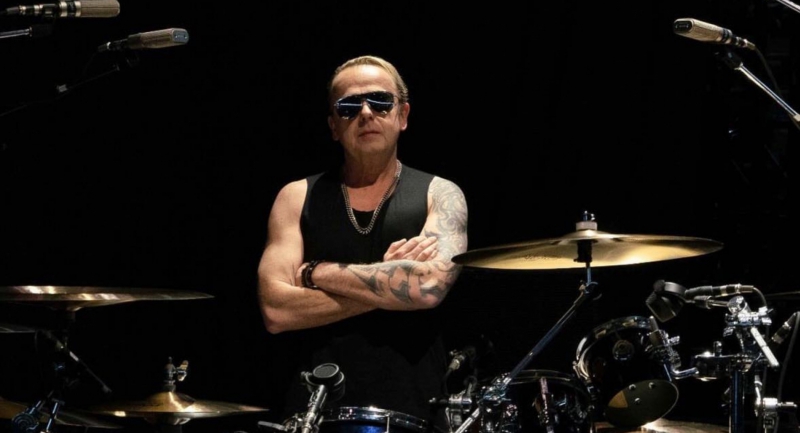 A Depeche Mode turnédobosa, Christian Eigner csütörtökön az A38-on lép fel