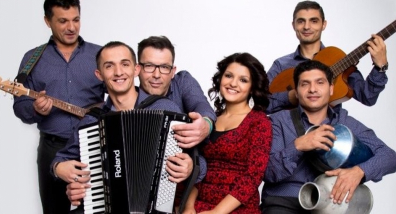 a-parno-graszt-januarban-a-sportarenaban-lep-fel.jpg