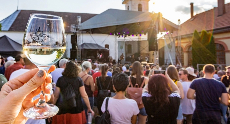 A Quimby és Bongor is fellép az idei Kerekdomb Fesztiválon Tállyán