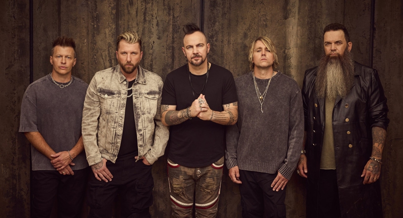 Three Days Grace start their tour in Budapest