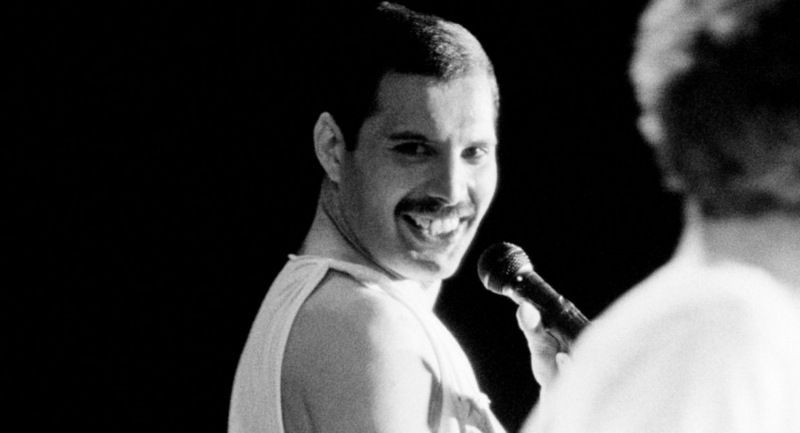 Denis O'Regan fotóiból nyílt pop-up kiállítás a Magyar Zene Házában