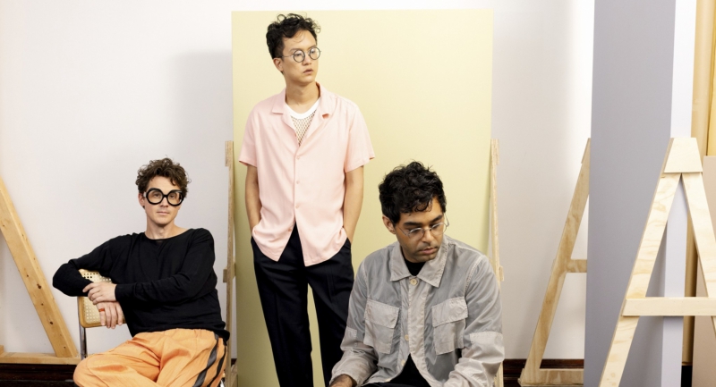 elkepzelt-es-valos-filmzenek-uj-lemezevel-erkezik-a-son-lux.jpg