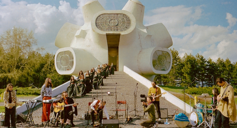 enekmondok-a-polgarhaboruban-danok-macedoniaban-santana-szikraja-es-nota-revival-ritmo-filmnapok-a-toldi-moziban.jpg