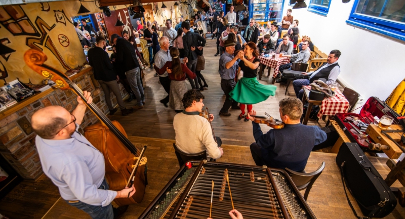 Farsangolás lesz a Fonóban pénteken és szombaton