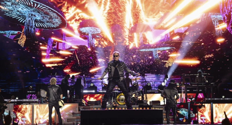 giga-show-val-keszul-a-guns-n-roses-budapestre.jpg
