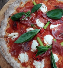 gourmet-pizza-nap-szentendren-negyedik.jpg