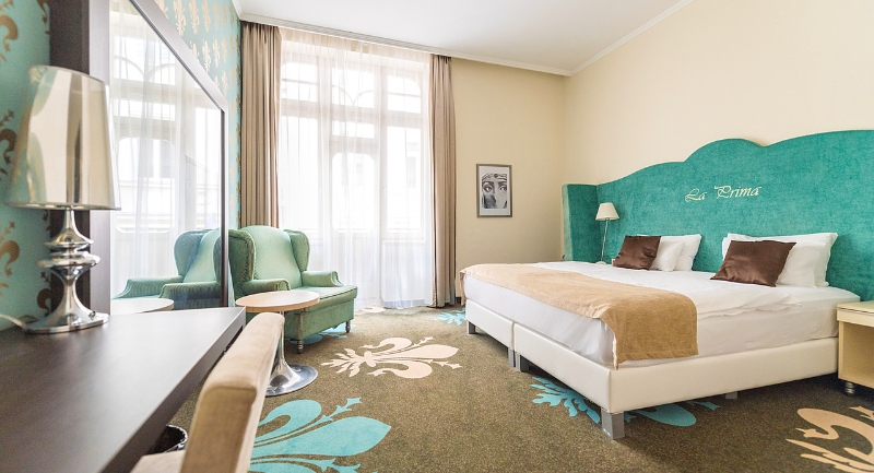 la-prima-hotel.jpg
