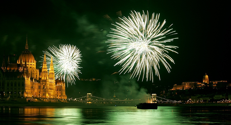 megkezdodik-a-tobb-napon-at-tarto-szent-istvan-napi-fesztival.jpg