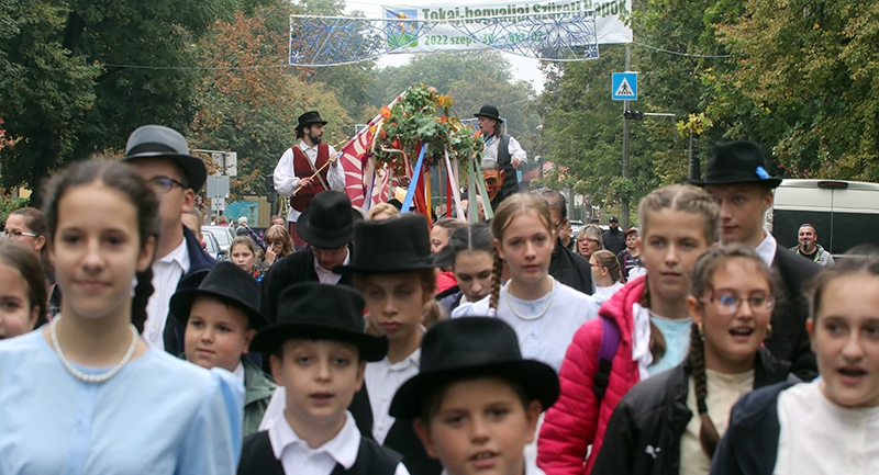 megkezdodott-a-tokaj-hegyaljai-szureti-napok.jpg