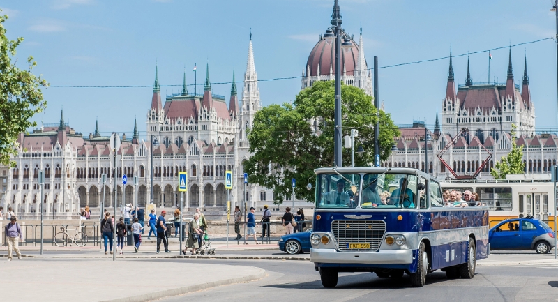 Nosztalgiajáratokkal várja az érdeklődőket az augusztusi hétvégéken a BKK