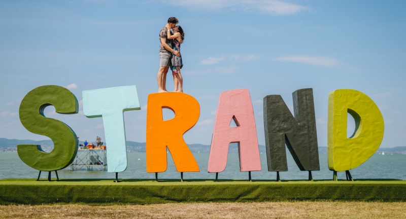 strand-fesztival-a-magyar-zeneket-unneplik-jovore-zamardiban.jpg