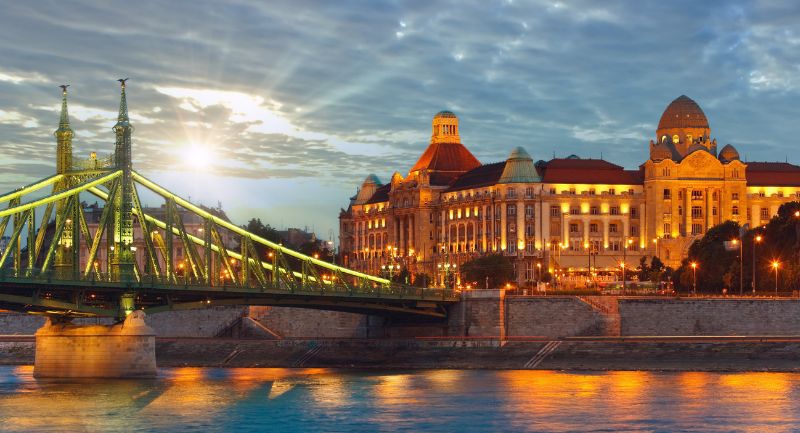 turisztikai-ugynokseg-a-vilag-legjobb-uti-celjai-kozott-budapest.jpg