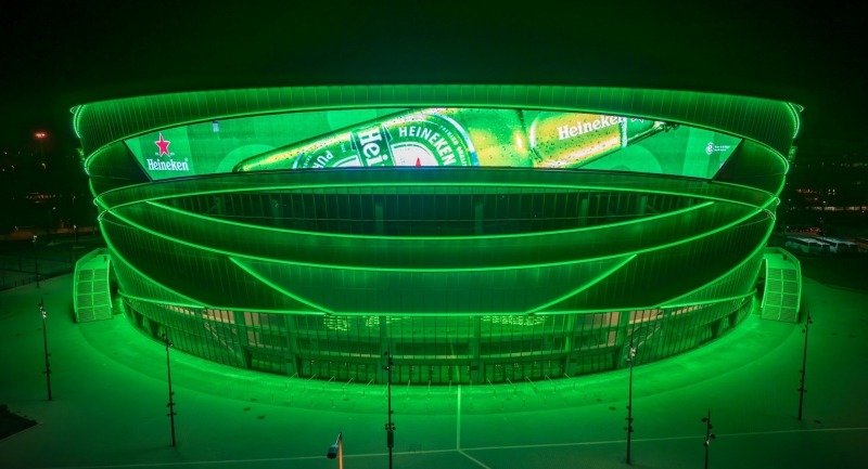 vilagsztarok-es-egy-korso-heineken-a-holland-sormarka-megerkezett-az-mvm-dome-ba.jpg