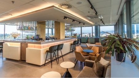 Exploré Restaurant & Sky Bar
